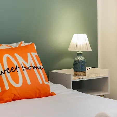 The Walls House A Pochi Passi Dal Centro Wi-fi Ac Apartment Como